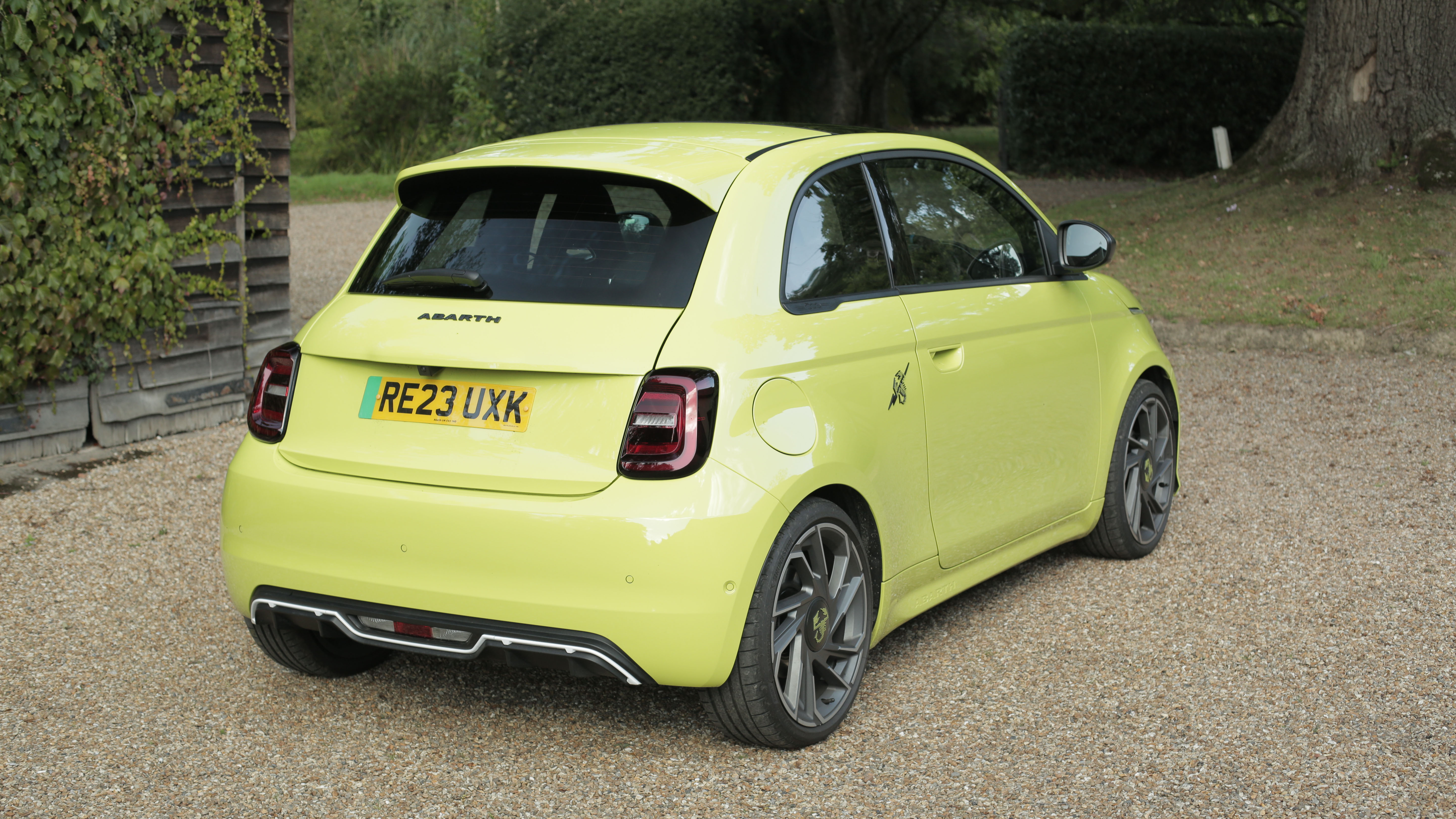 ABARTH 500 ELECTRIC HATCHBACK 114kW 42.2kWh 3dr Auto